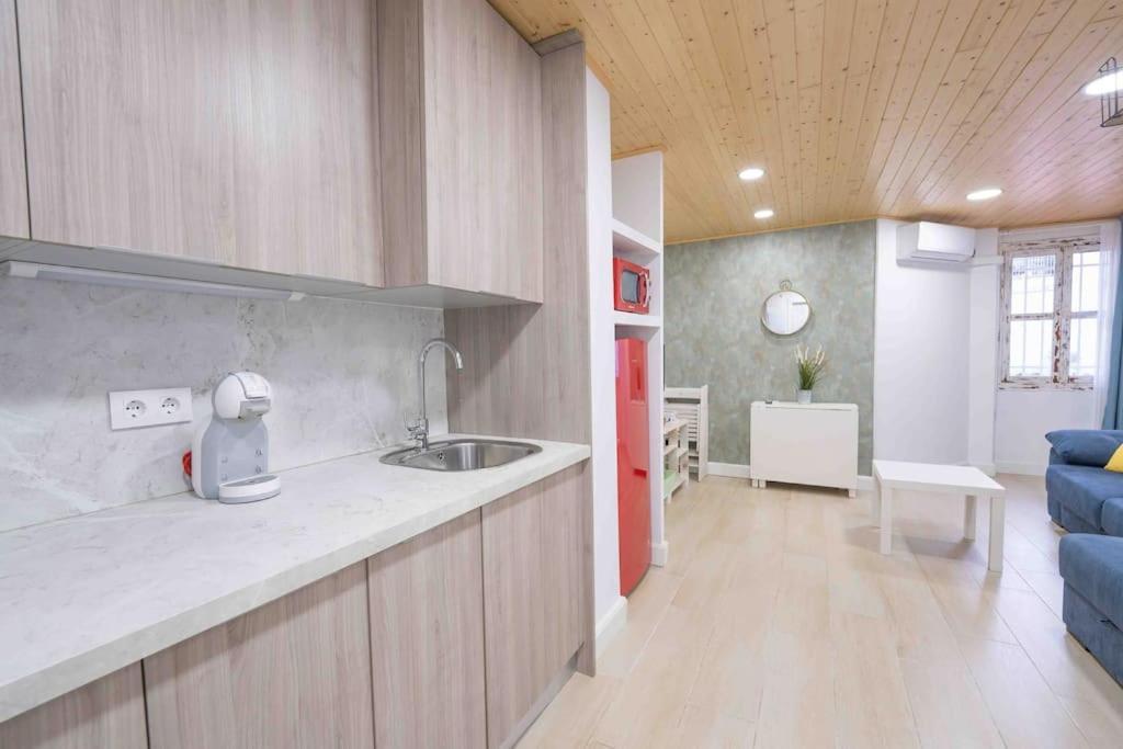 Apartamento En La Mejor Zona De Triana, Junto Al Puente Севиля Екстериор снимка